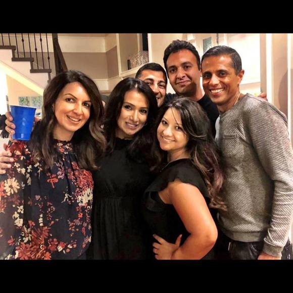 Meet your Posher, Shaine - Picture 1 of 1